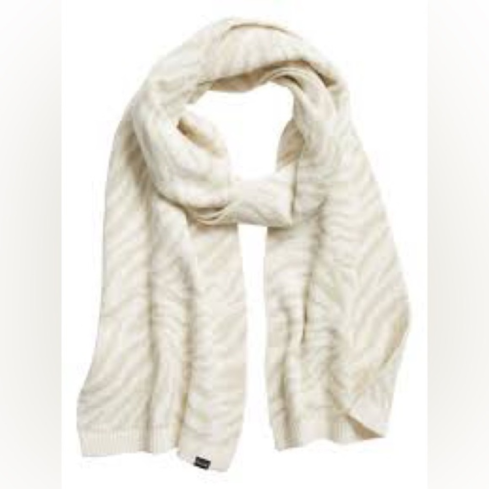 Athleta‎ Zebra Scarf in Chantilly Cream